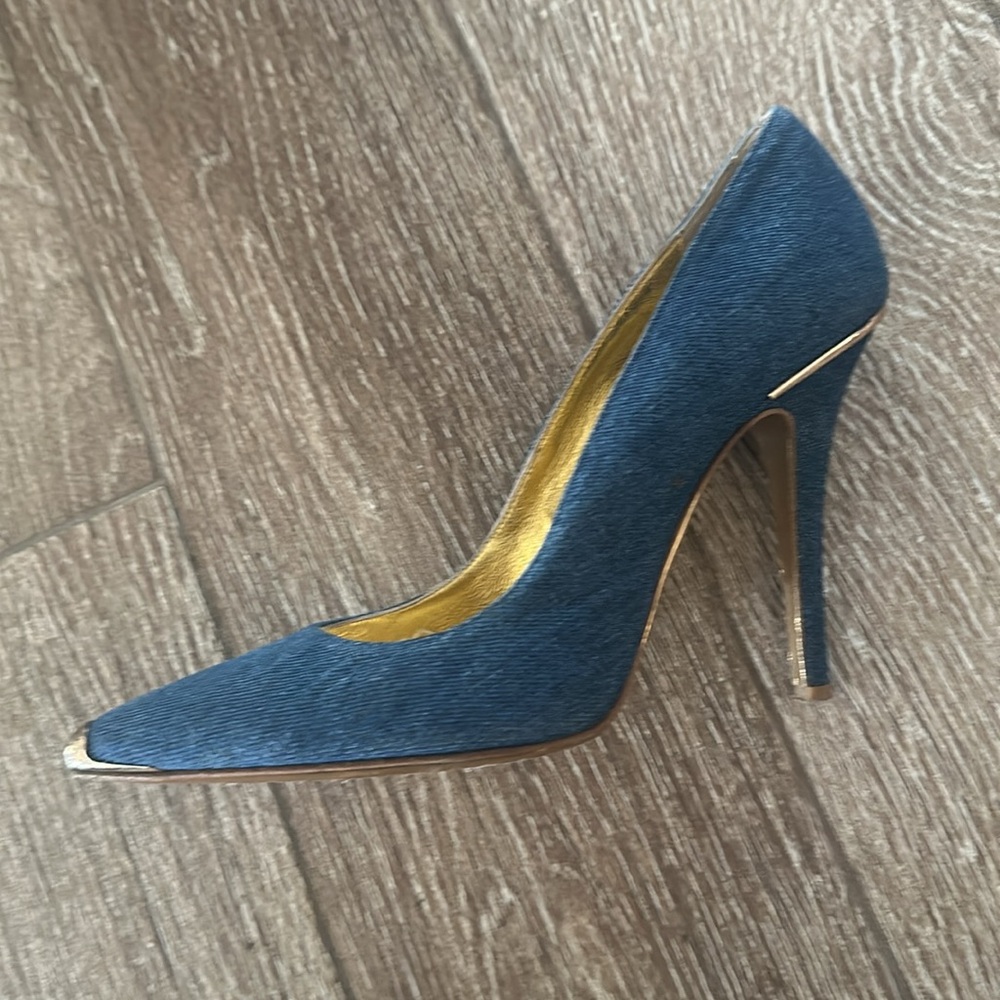 Atelier Mercadal denim and Gold Heels fits 38